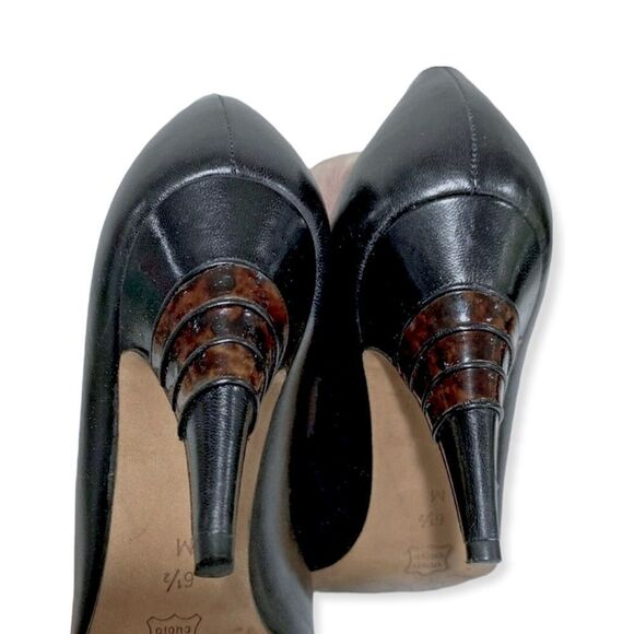 Bally Vintage Kathleen Leather Black Pump Heels Unique Cognac Details Sz 7 - Picture 3 of 12
